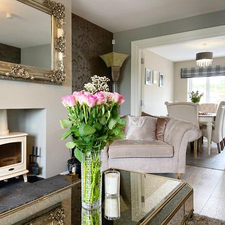 Swallow Lane, Enniskillen, Co Fermanagh, 5* Chic Villa ภายนอก รูปภาพ