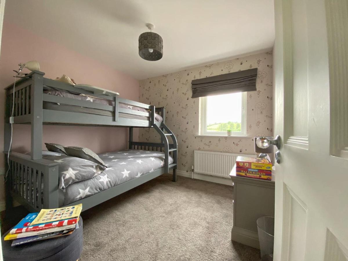 Swallow Lane, Enniskillen, Co Fermanagh, 5* Chic Villa ภายนอก รูปภาพ