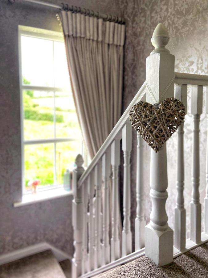 Swallow Lane, Enniskillen, Co Fermanagh, 5* Chic Villa ภายนอก รูปภาพ